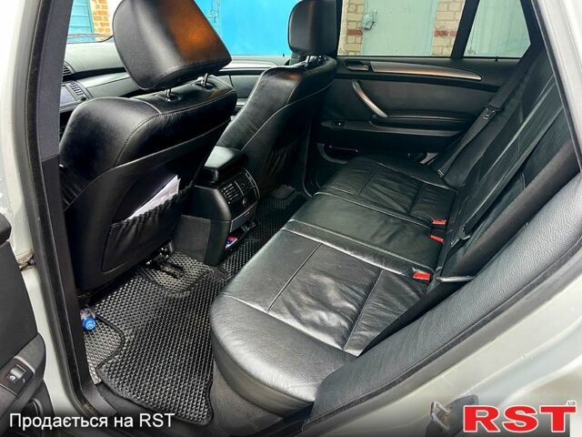 Сірий БМВ Х5, об'ємом двигуна 3 л та пробігом 372 тис. км за 12400 $, фото 9 на Automoto.ua
