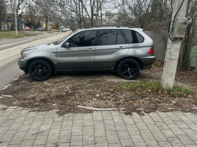 Серый БМВ Х5, объемом двигателя 3 л и пробегом 333 тыс. км за 11500 $, фото 6 на Automoto.ua