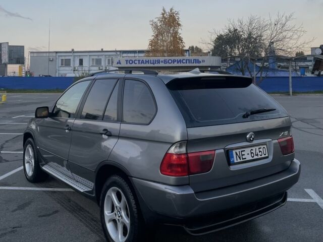 Серый БМВ Х5, объемом двигателя 3 л и пробегом 319 тыс. км за 5500 $, фото 2 на Automoto.ua