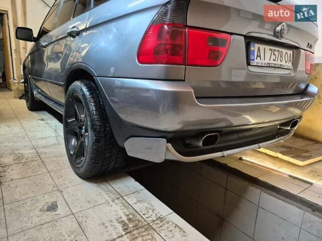 Серый БМВ Х5, объемом двигателя 3 л и пробегом 210 тыс. км за 11500 $, фото 7 на Automoto.ua
