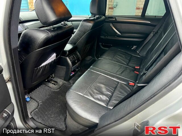 Сірий БМВ Х5, об'ємом двигуна 3 л та пробігом 372 тис. км за 12400 $, фото 10 на Automoto.ua