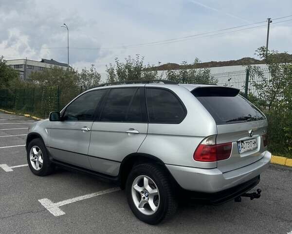 Серый БМВ Х5, объемом двигателя 2.99 л и пробегом 260 тыс. км за 11500 $, фото 3 на Automoto.ua