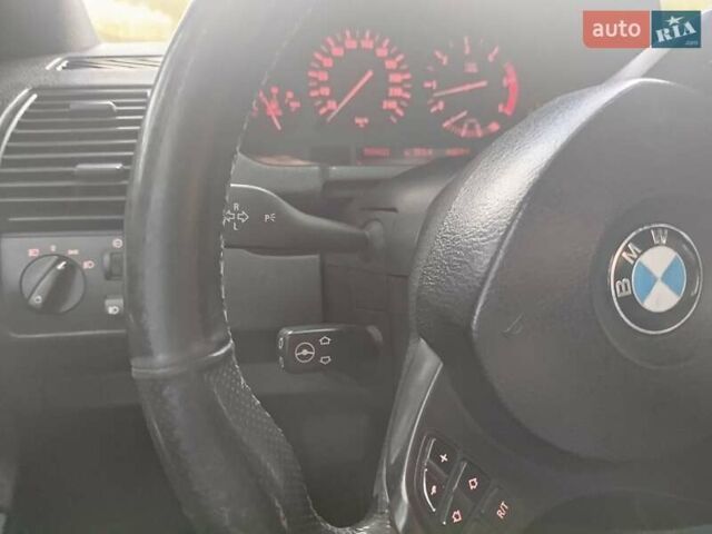 Серый БМВ Х5, объемом двигателя 3 л и пробегом 511 тыс. км за 10399 $, фото 16 на Automoto.ua