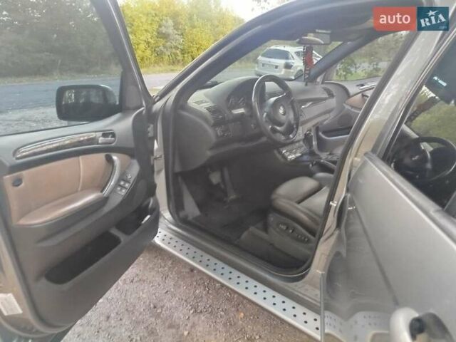 Серый БМВ Х5, объемом двигателя 3 л и пробегом 511 тыс. км за 10399 $, фото 31 на Automoto.ua