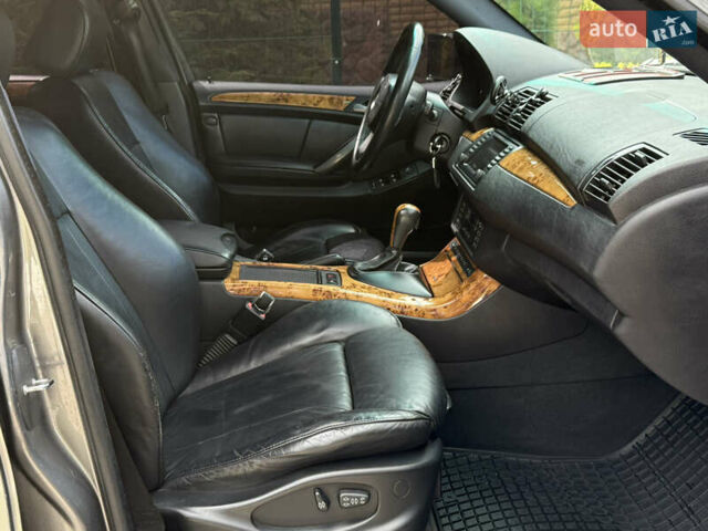 Серый БМВ Х5, объемом двигателя 3 л и пробегом 490 тыс. км за 11500 $, фото 31 на Automoto.ua