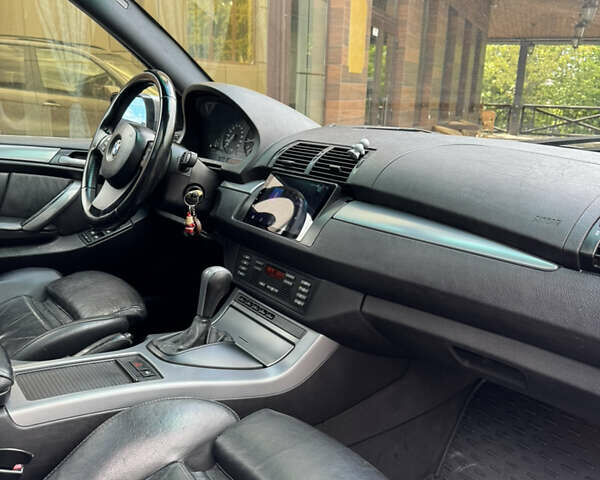 Сірий БМВ Х5, об'ємом двигуна 3 л та пробігом 439 тис. км за 10999 $, фото 26 на Automoto.ua