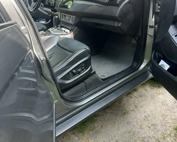 Сірий БМВ Х5, об'ємом двигуна 3 л та пробігом 382 тис. км за 13000 $, фото 4 на Automoto.ua