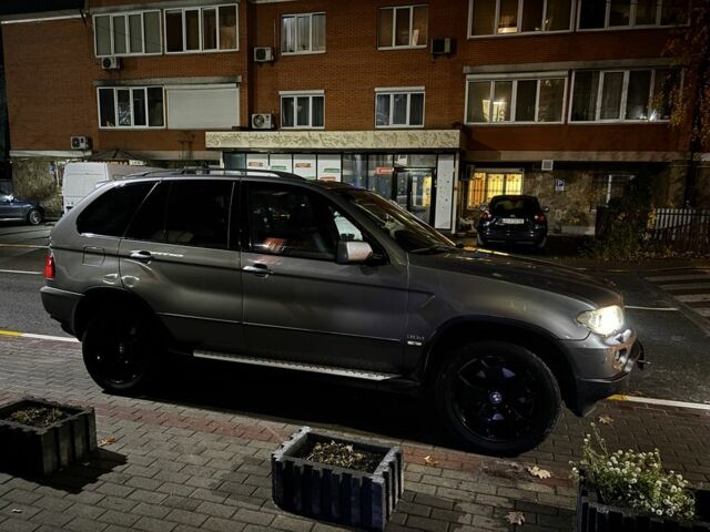 Серый БМВ Х5, объемом двигателя 3 л и пробегом 219 тыс. км за 6000 $, фото 5 на Automoto.ua