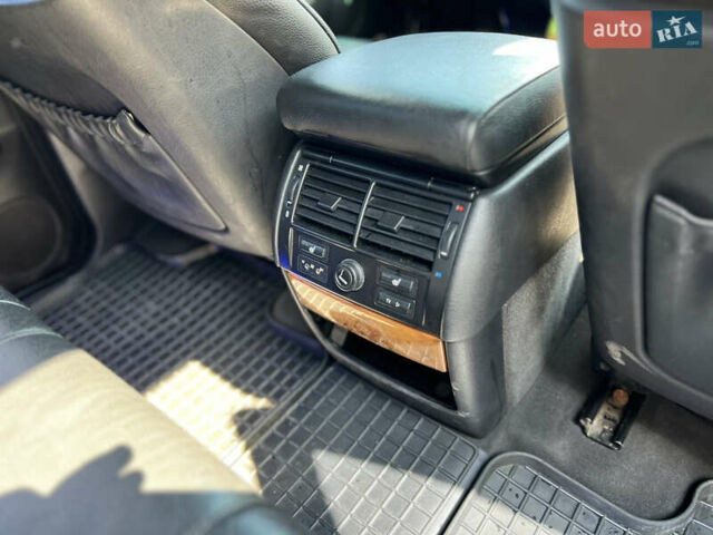 Серый БМВ Х5, объемом двигателя 3 л и пробегом 343 тыс. км за 13300 $, фото 27 на Automoto.ua
