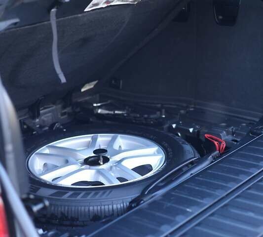 Серый БМВ Х5, объемом двигателя 2.98 л и пробегом 332 тыс. км за 8700 $, фото 25 на Automoto.ua