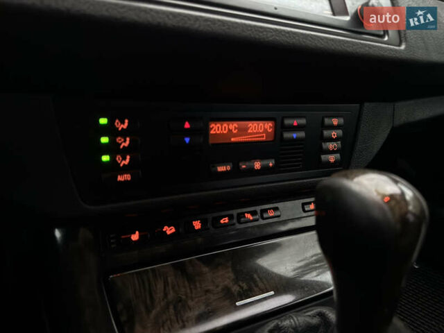 Серый БМВ Х5, объемом двигателя 3 л и пробегом 391 тыс. км за 11700 $, фото 28 на Automoto.ua