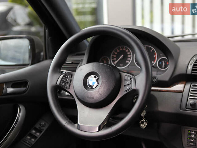 Серый БМВ Х5, объемом двигателя 3 л и пробегом 290 тыс. км за 16500 $, фото 68 на Automoto.ua