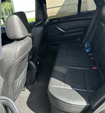 Сірий БМВ Х5, об'ємом двигуна 2.99 л та пробігом 489 тис. км за 11500 $, фото 16 на Automoto.ua