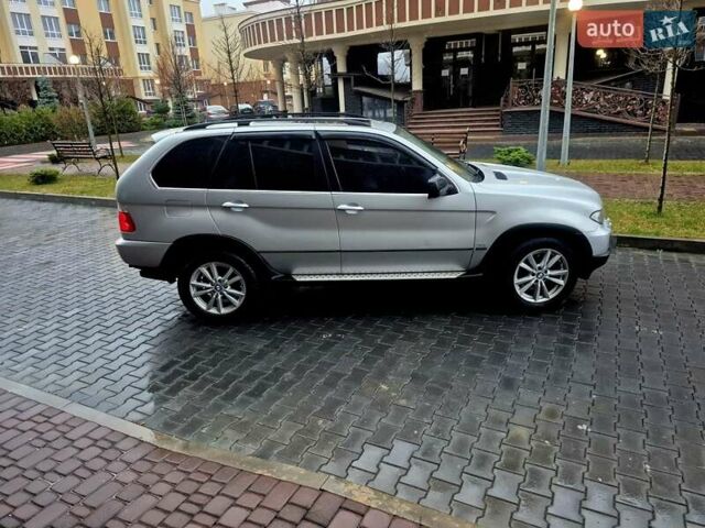 Серый БМВ Х5, объемом двигателя 4.4 л и пробегом 301 тыс. км за 9500 $, фото 6 на Automoto.ua