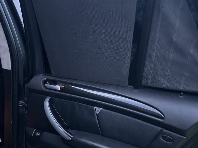 Серый БМВ Х5, объемом двигателя 3 л и пробегом 373 тыс. км за 6400 $, фото 17 на Automoto.ua