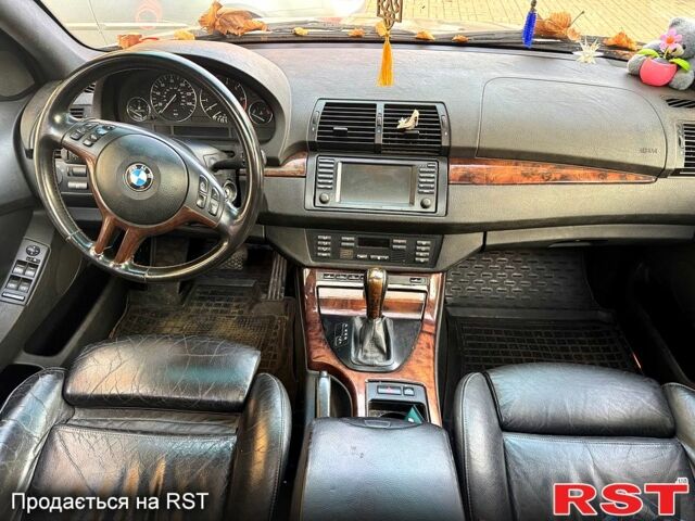 Сірий БМВ Х5, об'ємом двигуна 3 л та пробігом 340 тис. км за 9000 $, фото 2 на Automoto.ua