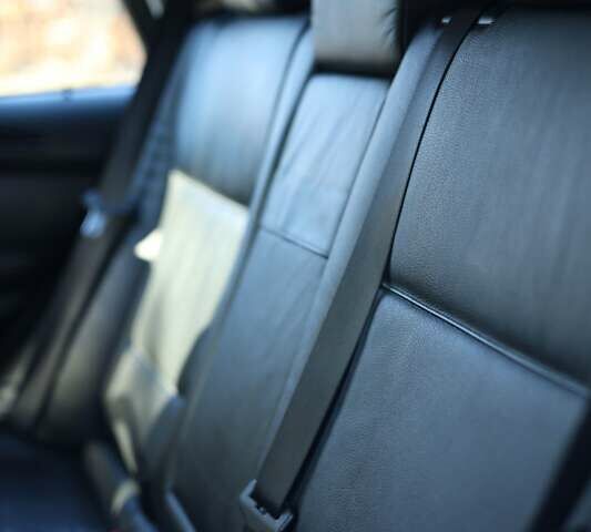 Серый БМВ Х5, объемом двигателя 2.98 л и пробегом 332 тыс. км за 8700 $, фото 30 на Automoto.ua