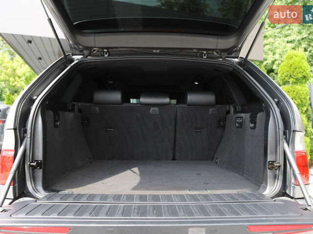 Серый БМВ Х5, объемом двигателя 3 л и пробегом 290 тыс. км за 16500 $, фото 35 на Automoto.ua