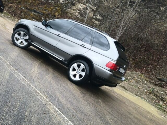 Серый БМВ Х5, объемом двигателя 3 л и пробегом 273 тыс. км за 12000 $, фото 2 на Automoto.ua