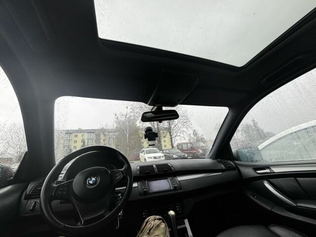 Серый БМВ Х5, объемом двигателя 3 л и пробегом 219 тыс. км за 6000 $, фото 3 на Automoto.ua