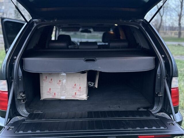 Серый БМВ Х5, объемом двигателя 3 л и пробегом 373 тыс. км за 6400 $, фото 16 на Automoto.ua