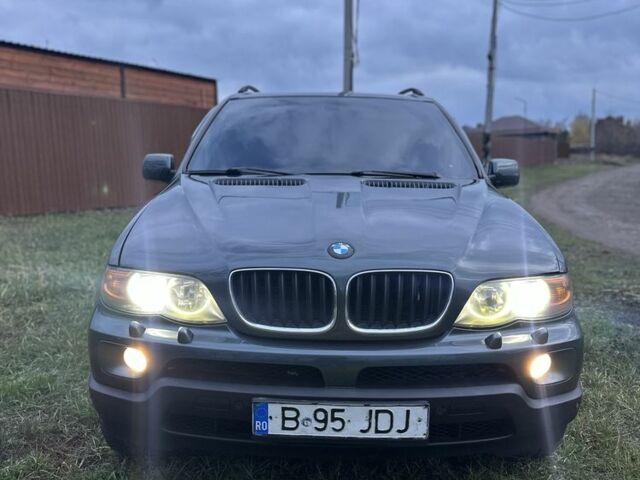 Серый БМВ Х5, объемом двигателя 3 л и пробегом 373 тыс. км за 6400 $, фото 1 на Automoto.ua