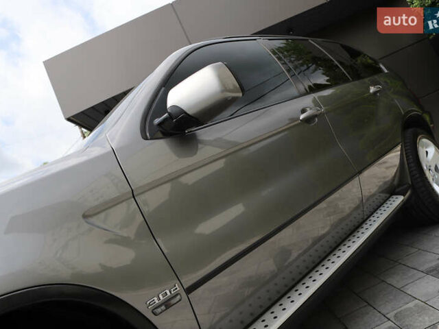 Серый БМВ Х5, объемом двигателя 3 л и пробегом 290 тыс. км за 16500 $, фото 15 на Automoto.ua