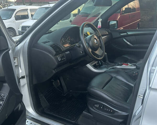 Серый БМВ Х5, объемом двигателя 2.99 л и пробегом 274 тыс. км за 11200 $, фото 16 на Automoto.ua