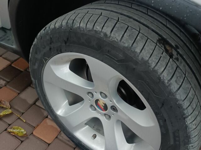 Серый БМВ Х5, объемом двигателя 0 л и пробегом 1 тыс. км за 12500 $, фото 4 на Automoto.ua