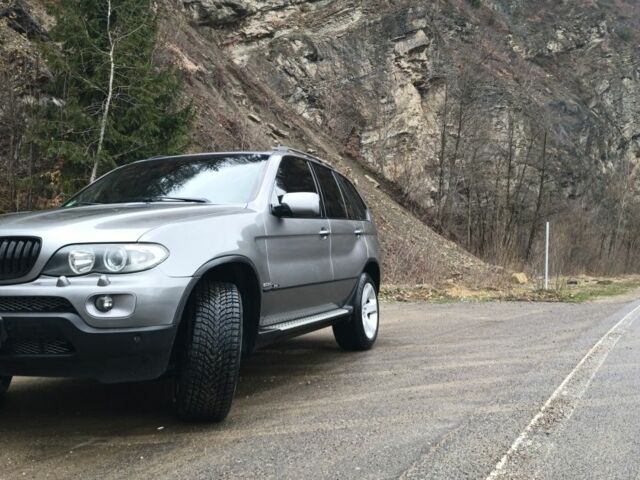 Серый БМВ Х5, объемом двигателя 3 л и пробегом 273 тыс. км за 12000 $, фото 5 на Automoto.ua