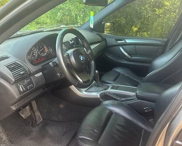 Серый БМВ Х5, объемом двигателя 3 л и пробегом 410 тыс. км за 11000 $, фото 7 на Automoto.ua