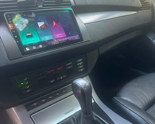 Серый БМВ Х5, объемом двигателя 3 л и пробегом 410 тыс. км за 11000 $, фото 9 на Automoto.ua