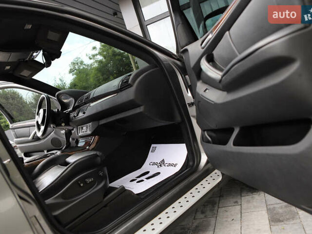 Серый БМВ Х5, объемом двигателя 3 л и пробегом 290 тыс. км за 16500 $, фото 50 на Automoto.ua