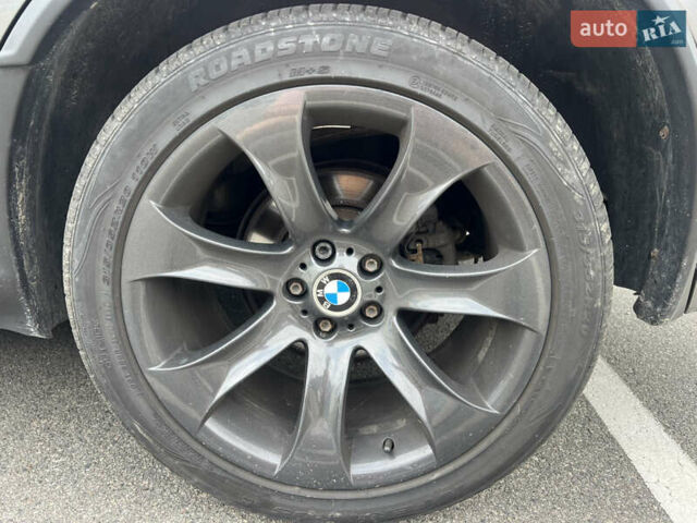 Серый БМВ Х5, объемом двигателя 4.8 л и пробегом 143 тыс. км за 18000 $, фото 6 на Automoto.ua