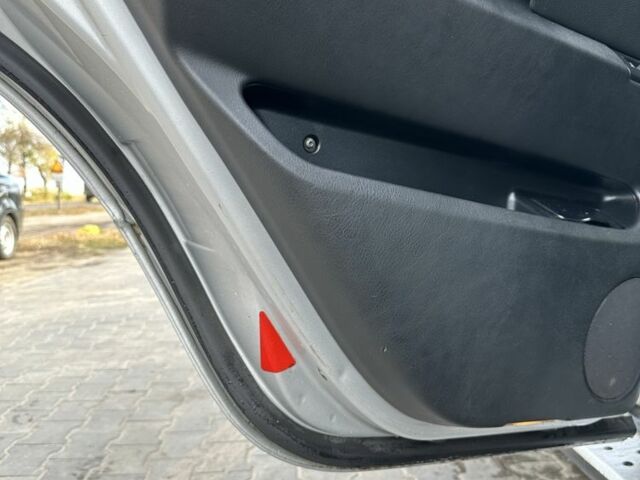 БМВ Х5 2005 в Васильковке на Automoto.ua Серый БМВ Х5, объемом двигателя 3 л и пробегом 378 тыс. км за 6990 $, фото 16 на Automoto.ua