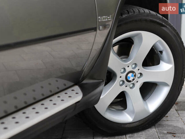 Серый БМВ Х5, объемом двигателя 3 л и пробегом 290 тыс. км за 16500 $, фото 37 на Automoto.ua
