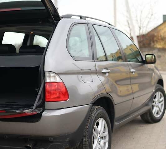 Серый БМВ Х5, объемом двигателя 2.98 л и пробегом 332 тыс. км за 8700 $, фото 11 на Automoto.ua