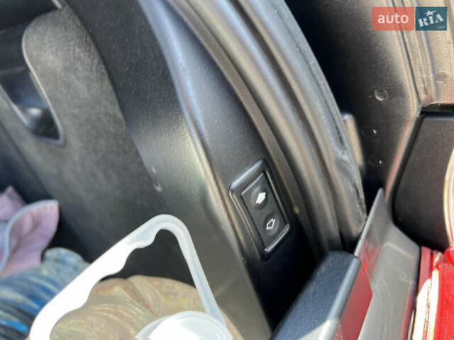 Серый БМВ Х5, объемом двигателя 3 л и пробегом 343 тыс. км за 13300 $, фото 28 на Automoto.ua