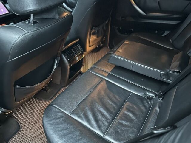 Серый БМВ Х5, объемом двигателя 3 л и пробегом 373 тыс. км за 6400 $, фото 14 на Automoto.ua