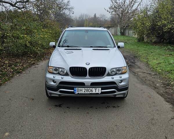 Серый БМВ Х5, объемом двигателя 3 л и пробегом 227 тыс. км за 9000 $, фото 5 на Automoto.ua