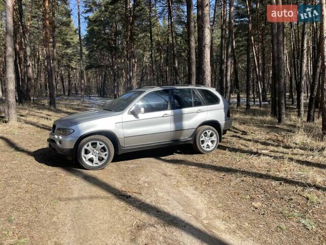 Серый БМВ Х5, объемом двигателя 3 л и пробегом 375 тыс. км за 10500 $, фото 17 на Automoto.ua