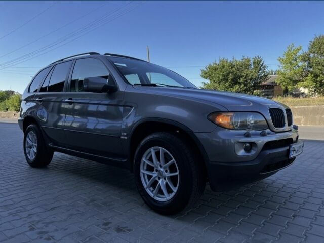 Серый БМВ Х5, объемом двигателя 3 л и пробегом 170 тыс. км за 8500 $, фото 2 на Automoto.ua