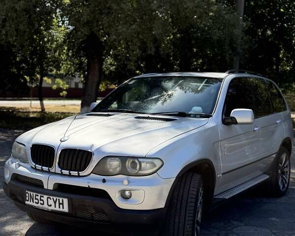 Серый БМВ Х5, объемом двигателя 0 л и пробегом 300 тыс. км за 5000 $, фото 2 на Automoto.ua