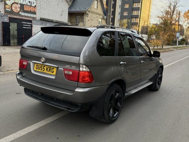 Серый БМВ Х5, объемом двигателя 3 л и пробегом 280 тыс. км за 4500 $, фото 4 на Automoto.ua