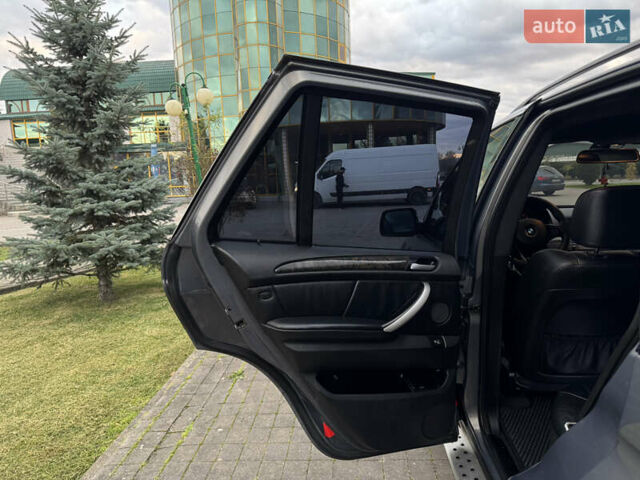Серый БМВ Х5, объемом двигателя 3 л и пробегом 391 тыс. км за 11700 $, фото 18 на Automoto.ua