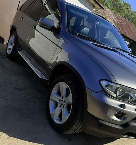 Сірий БМВ Х5, об'ємом двигуна 2.99 л та пробігом 489 тис. км за 11500 $, фото 1 на Automoto.ua