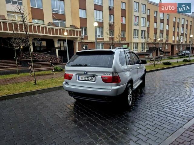 Серый БМВ Х5, объемом двигателя 4.4 л и пробегом 301 тыс. км за 9500 $, фото 10 на Automoto.ua