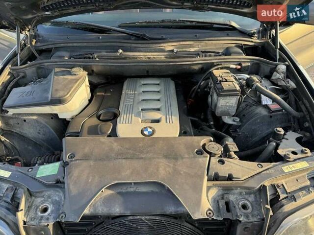 Серый БМВ Х5, объемом двигателя 3 л и пробегом 337 тыс. км за 12999 $, фото 11 на Automoto.ua