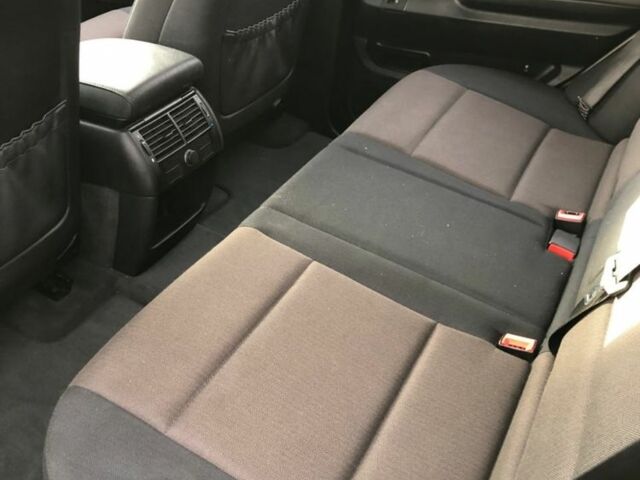 Серый БМВ Х5, объемом двигателя 3 л и пробегом 140 тыс. км за 3800 $, фото 10 на Automoto.ua