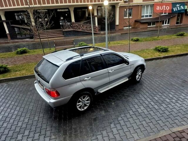 Серый БМВ Х5, объемом двигателя 4.4 л и пробегом 301 тыс. км за 9500 $, фото 5 на Automoto.ua